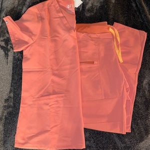 Limited Edition Coral Figs Set Large Top/Med Bottom